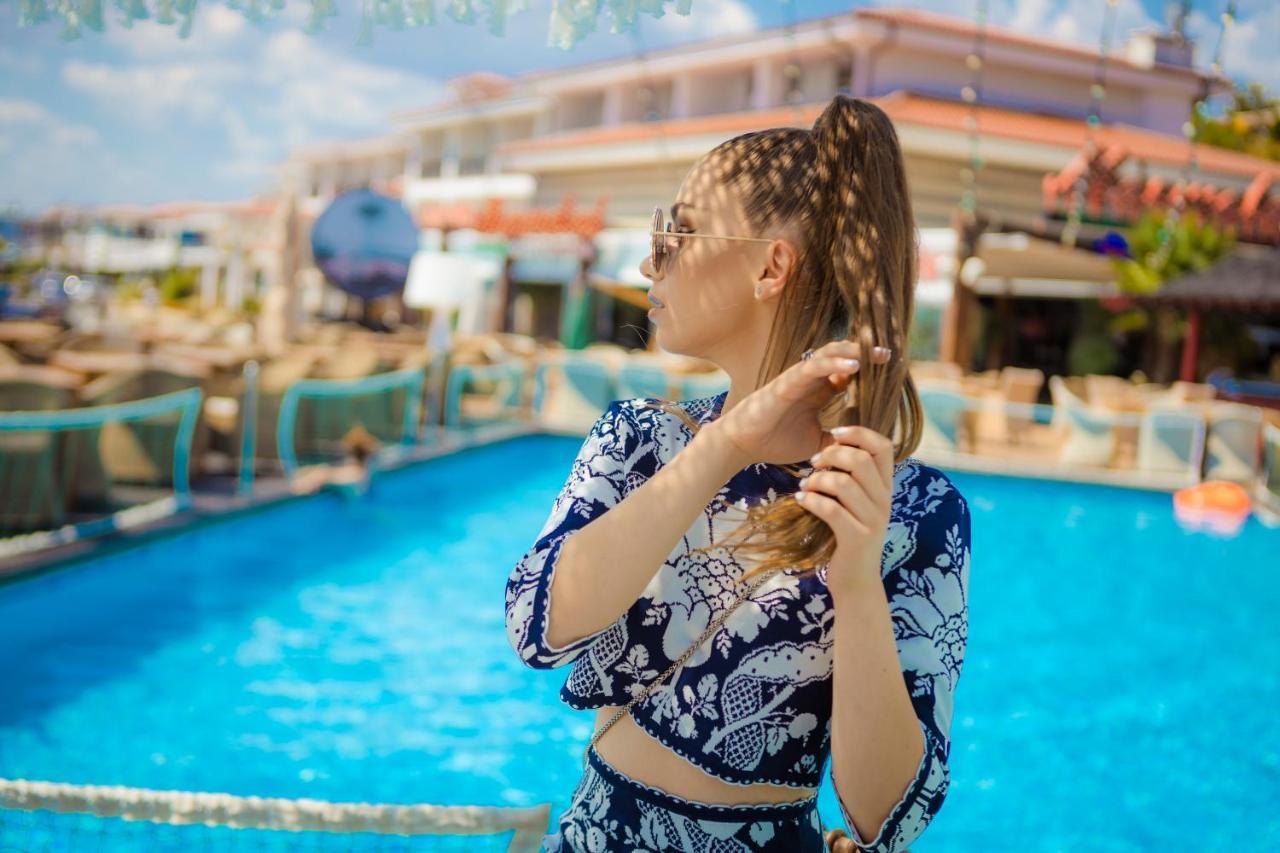Hotel Palace Marina Dinevi Sveti Vlas Exterior foto