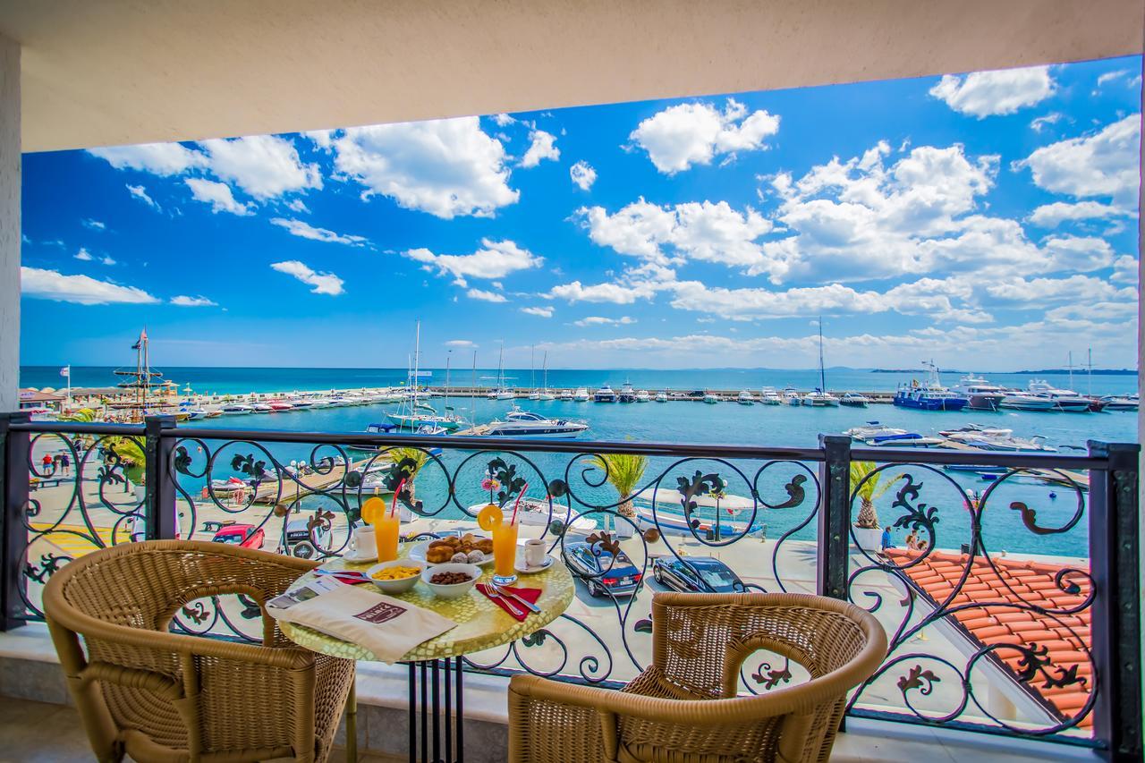 Hotel Palace Marina Dinevi Sveti Vlas Exterior foto